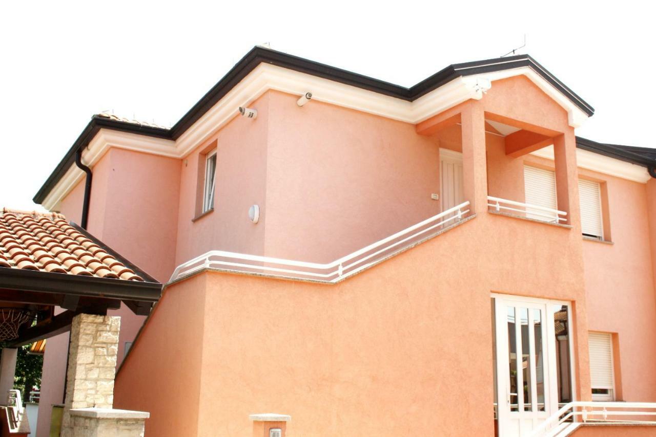 Villa Punta Umag Exterior photo